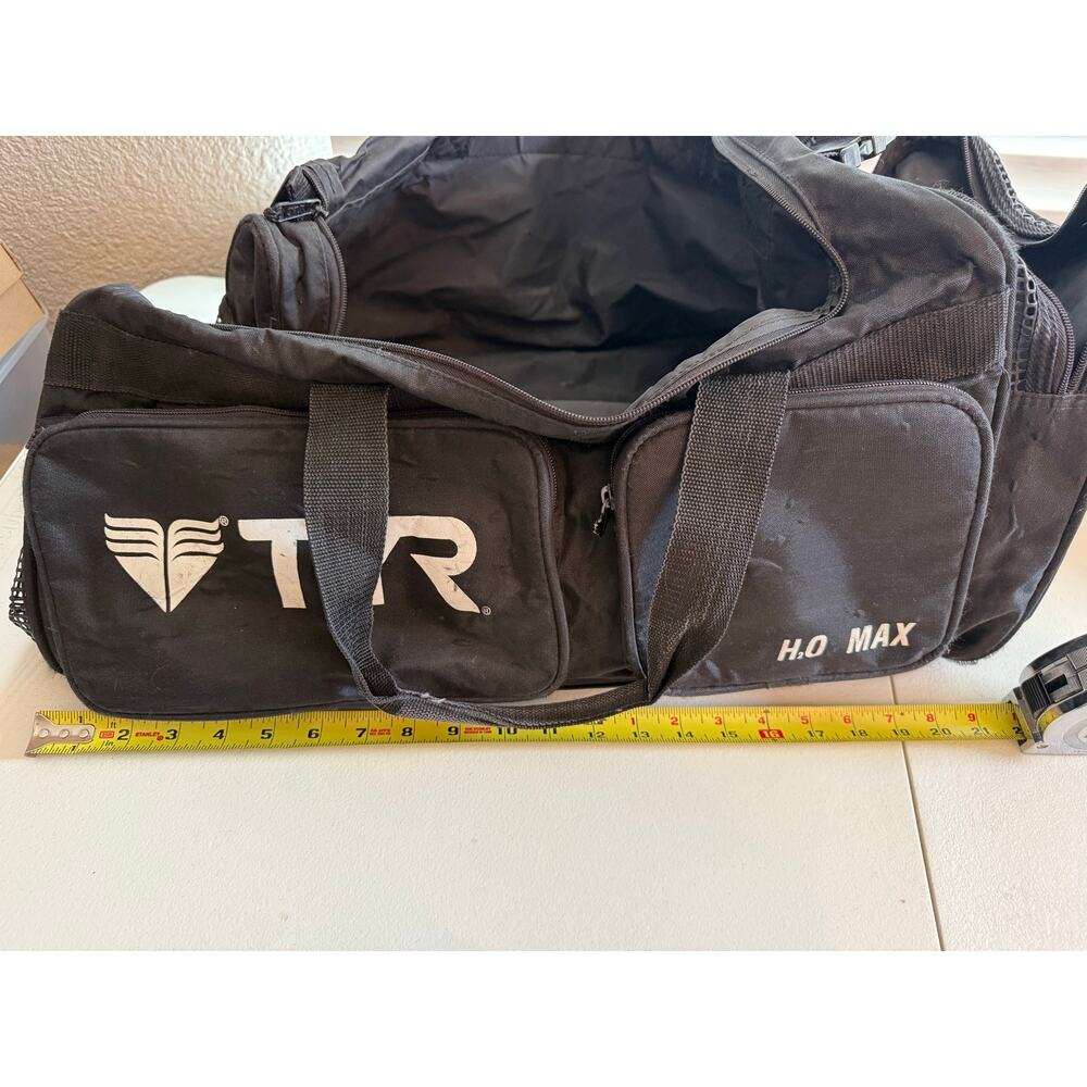 Vintage 90s TYR H20 Max Swim Fitness Duffle Bag Athlete Travel Gym Bag Black - Picture 13 of 16